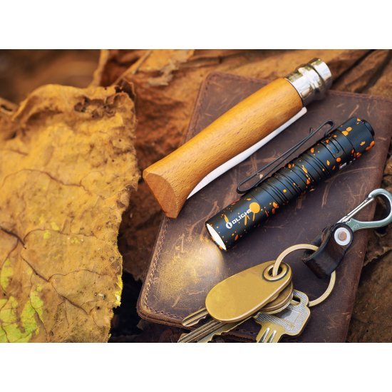 Olight I5T EOS Pumpkin Stain Limited Edition